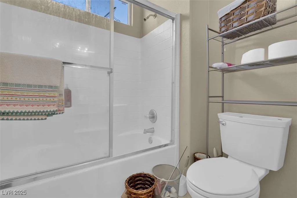 5600 Blue Peak, Las Vegas, NV 89131