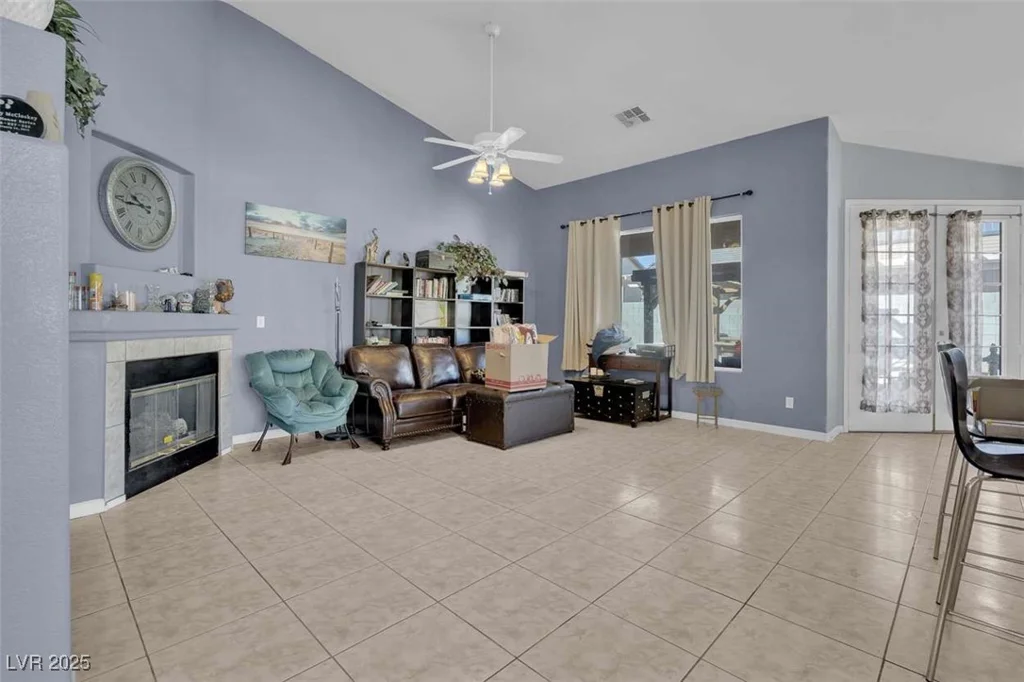 5600 Blue Peak, Las Vegas, NV 89131