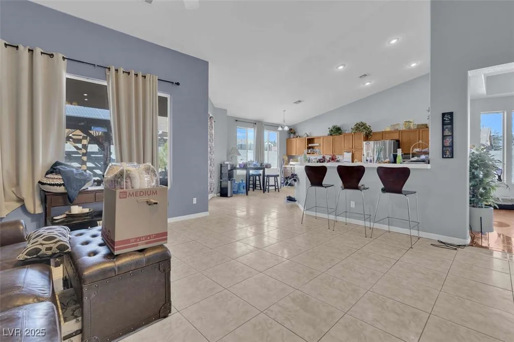 5600 Blue Peak, Las Vegas, NV 89131