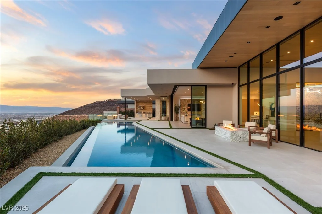 591 Cityview Ridge, Henderson, NV 89012