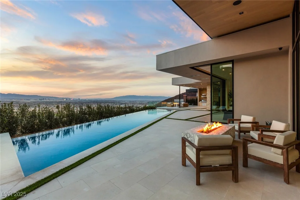 591 Cityview Ridge, Henderson, NV 89012