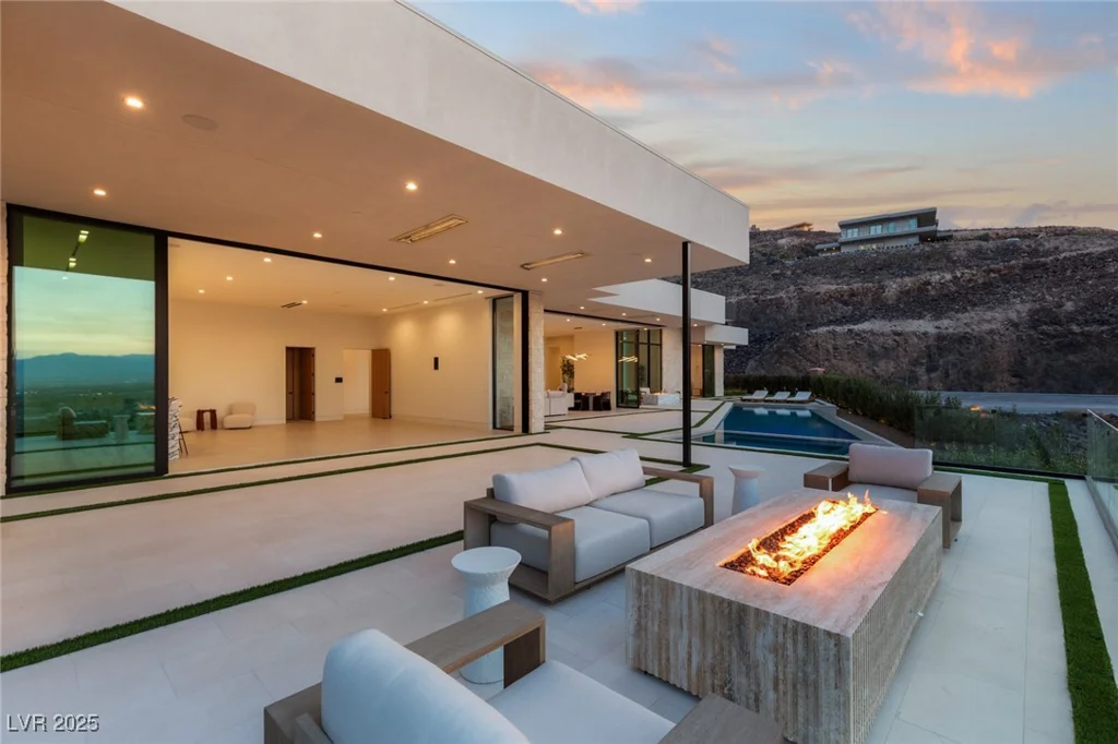 591 Cityview Ridge, Henderson, NV 89012