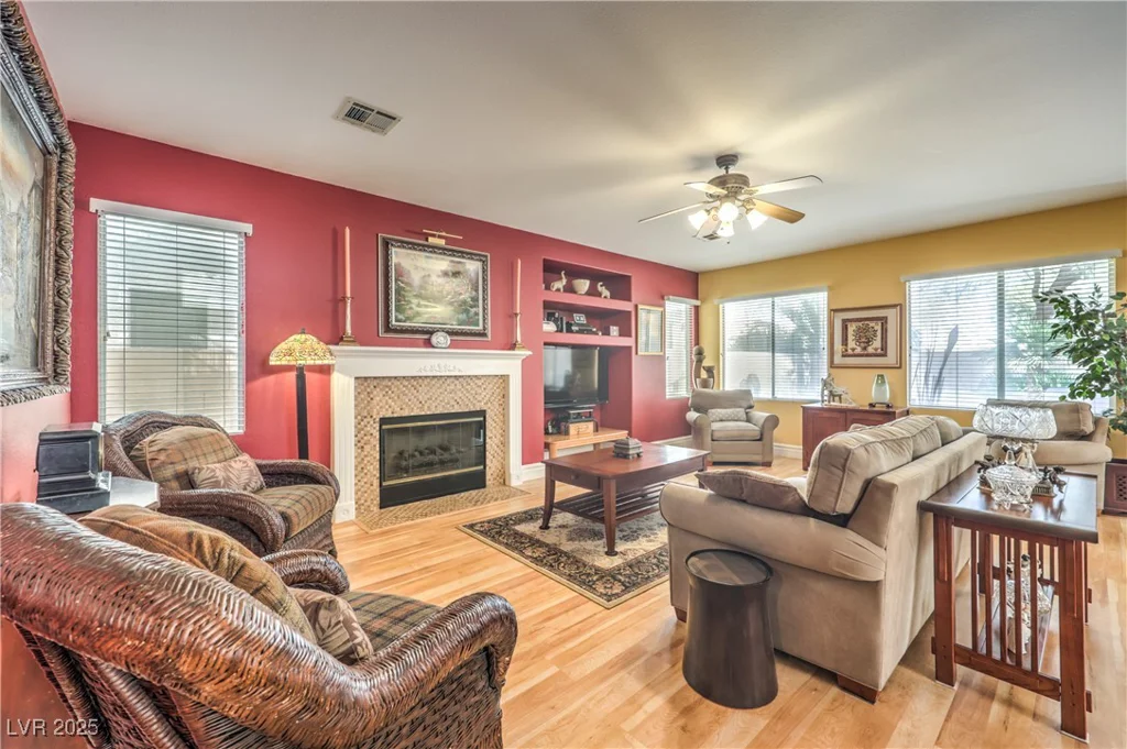 9378 Chateau St Jean, Las Vegas, NV 89123
