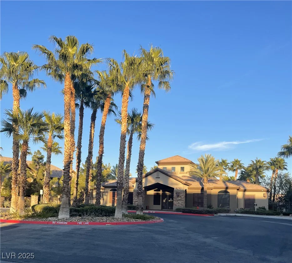 8250 Grand Canyon, Las Vegas, NV 89166
