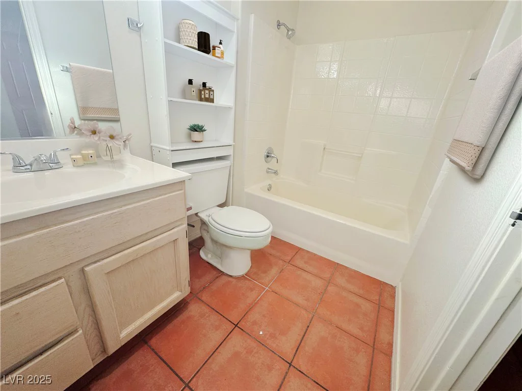 10101 Hemet, Las Vegas, NV 89134