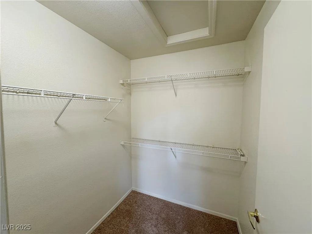 10101 Hemet, Las Vegas, NV 89134