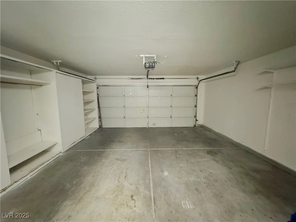10101 Hemet, Las Vegas, NV 89134
