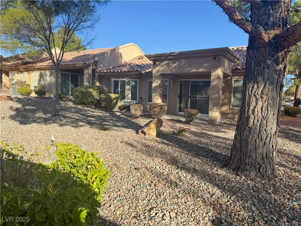 10101 Hemet, Las Vegas, NV 89134