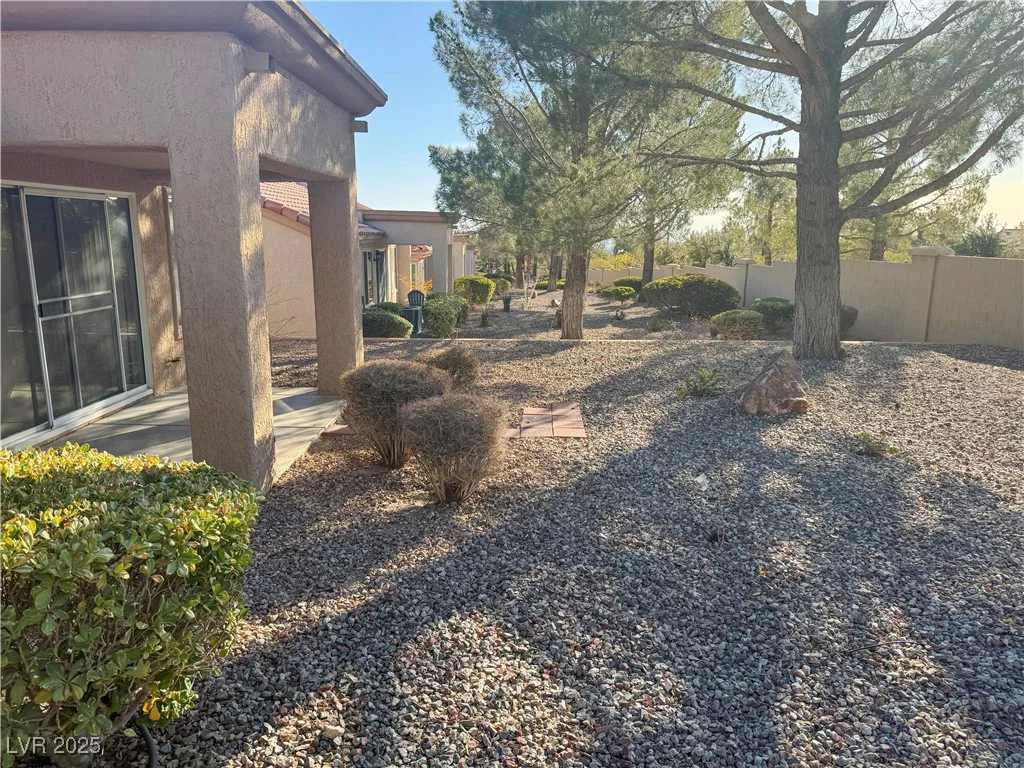 10101 Hemet, Las Vegas, NV 89134