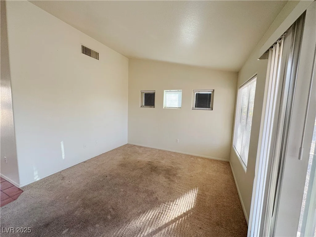 10101 Hemet, Las Vegas, NV 89134