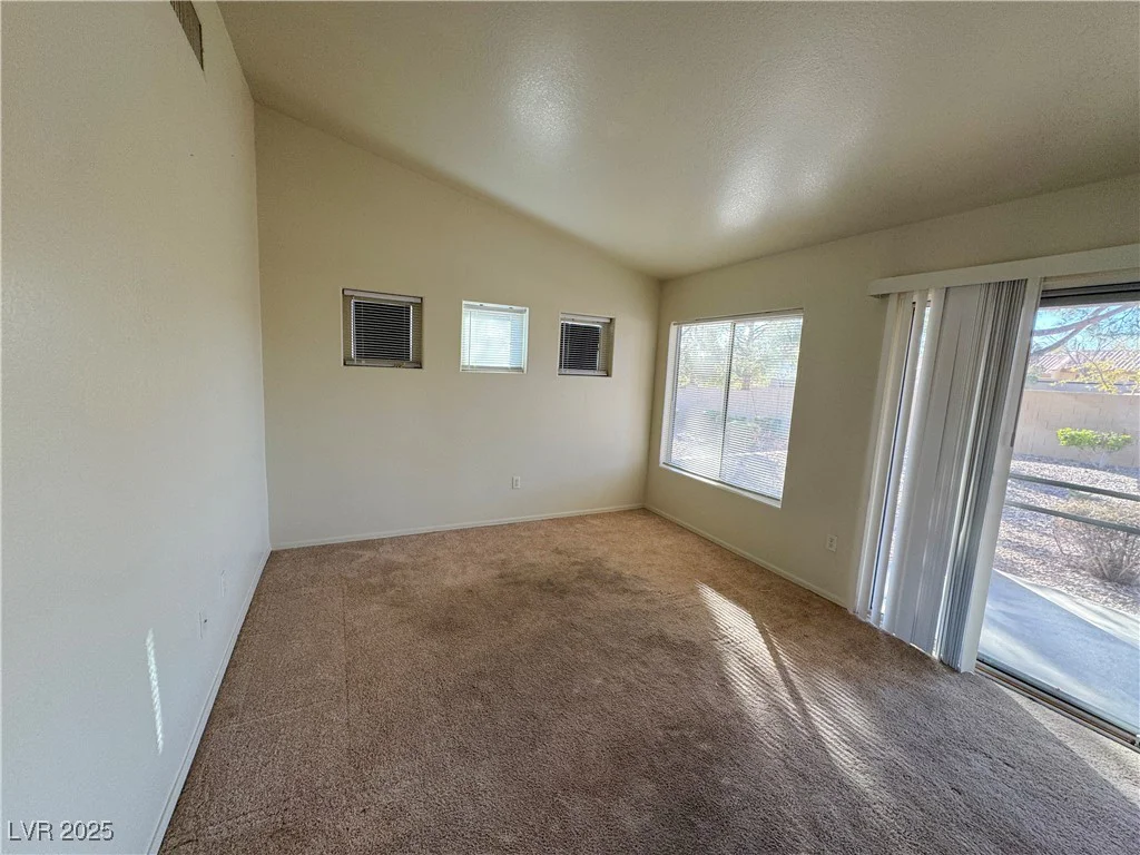 10101 Hemet, Las Vegas, NV 89134