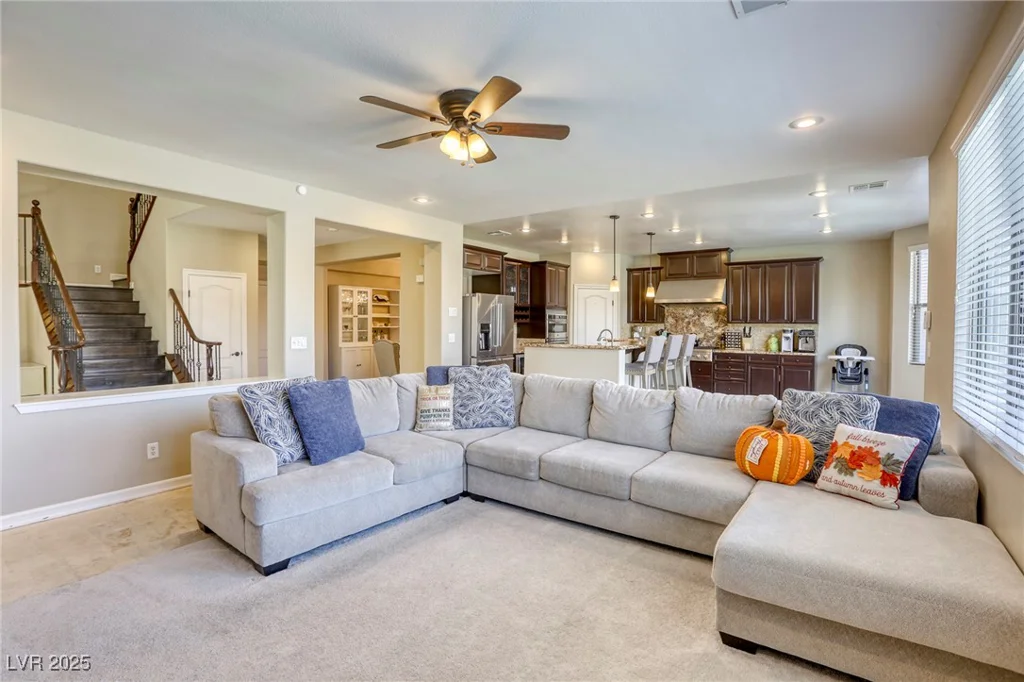 9950 Waxberry, Las Vegas, NV 89178