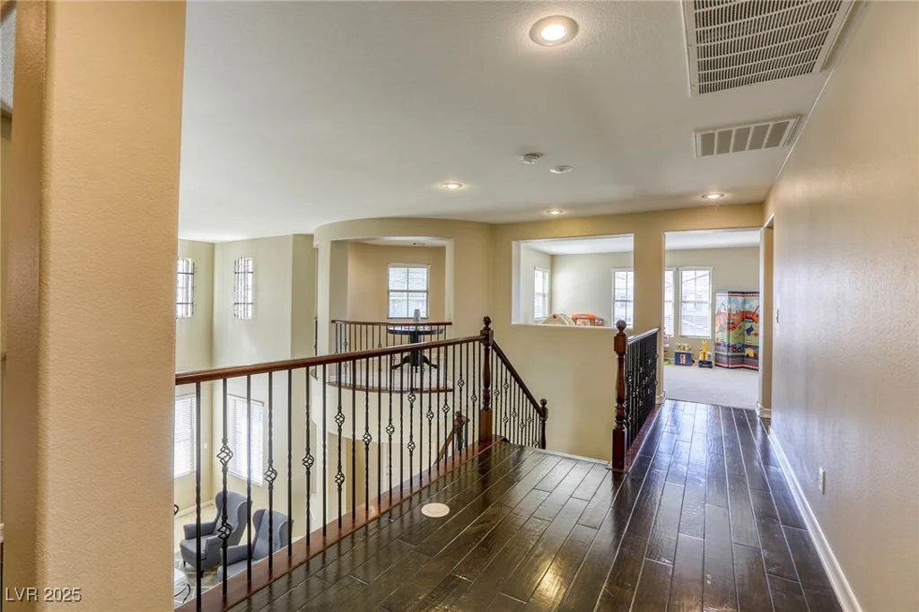 9950 Waxberry, Las Vegas, NV 89178