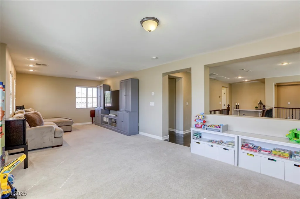 9950 Waxberry, Las Vegas, NV 89178