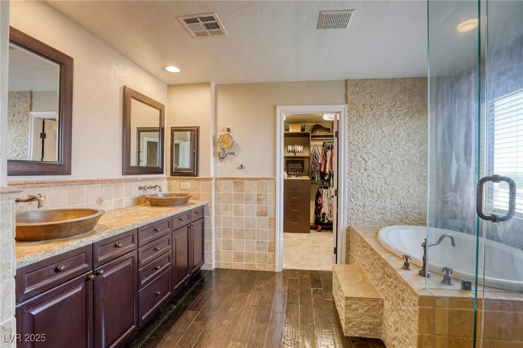 9950 Waxberry, Las Vegas, NV 89178