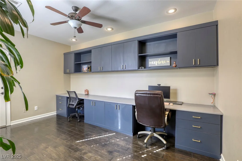 9950 Waxberry, Las Vegas, NV 89178