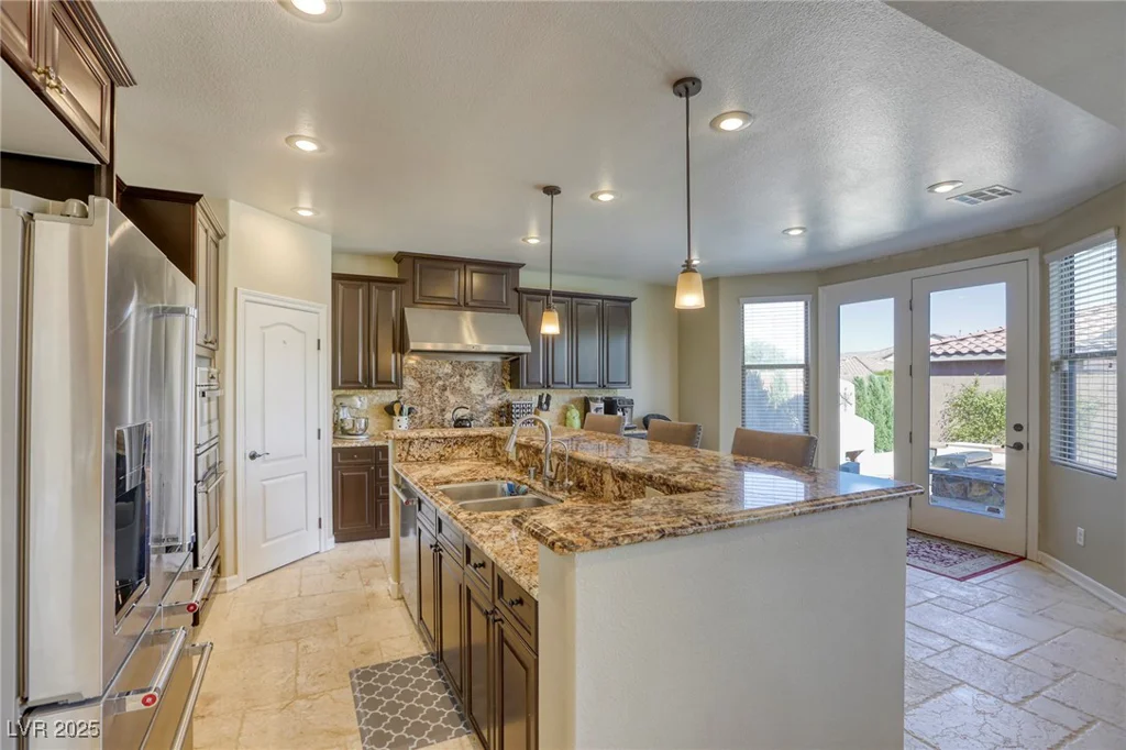 9950 Waxberry, Las Vegas, NV 89178
