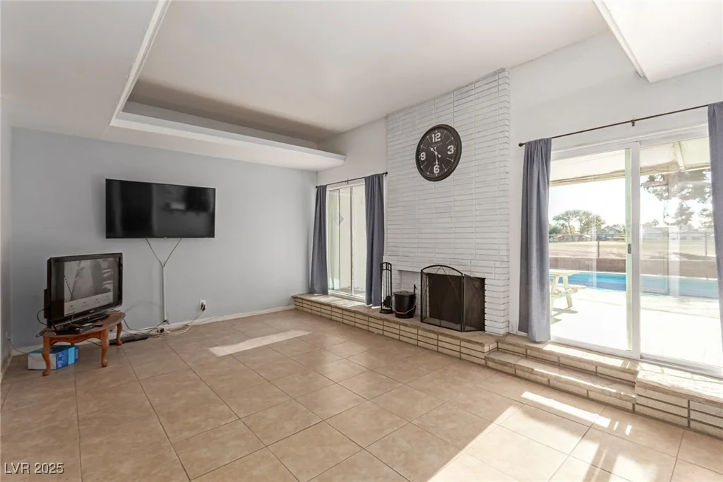 5277 Masters, Las Vegas, NV 89142