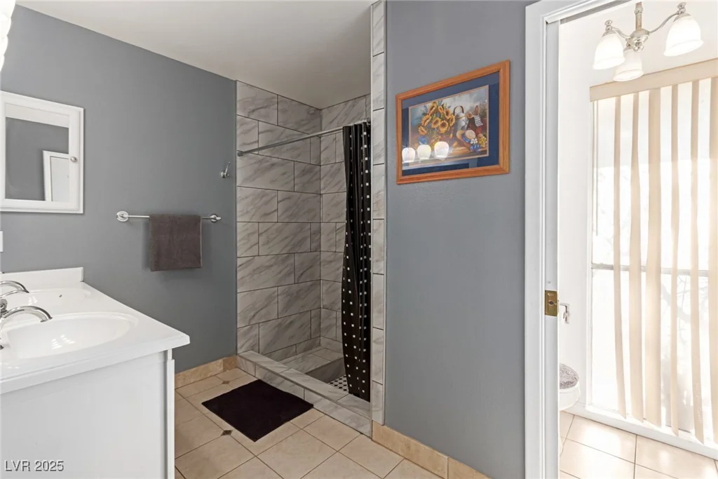 5277 Masters, Las Vegas, NV 89142