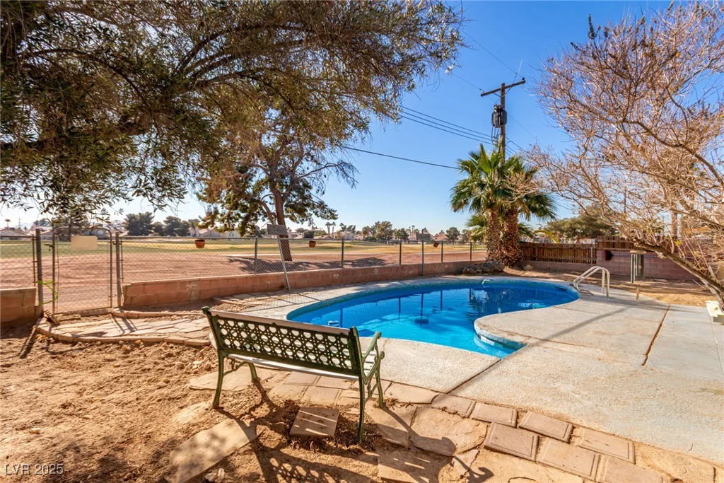 5277 Masters, Las Vegas, NV 89142