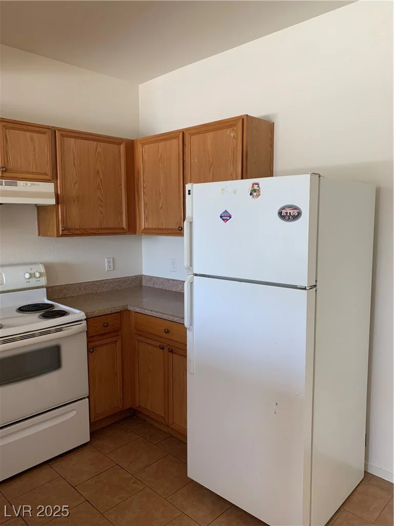 2060 Rancho Lake, Las Vegas, NV 89108