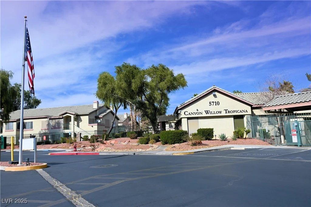 5710 Tropicana, Las Vegas, NV 89122