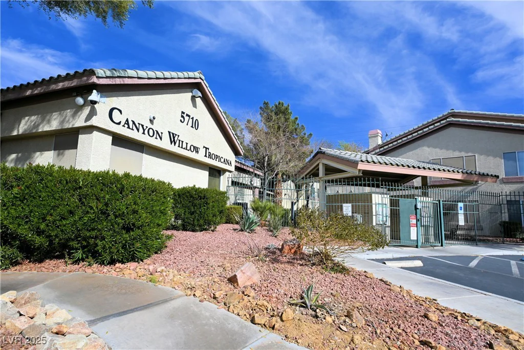 5710 Tropicana, Las Vegas, NV 89122