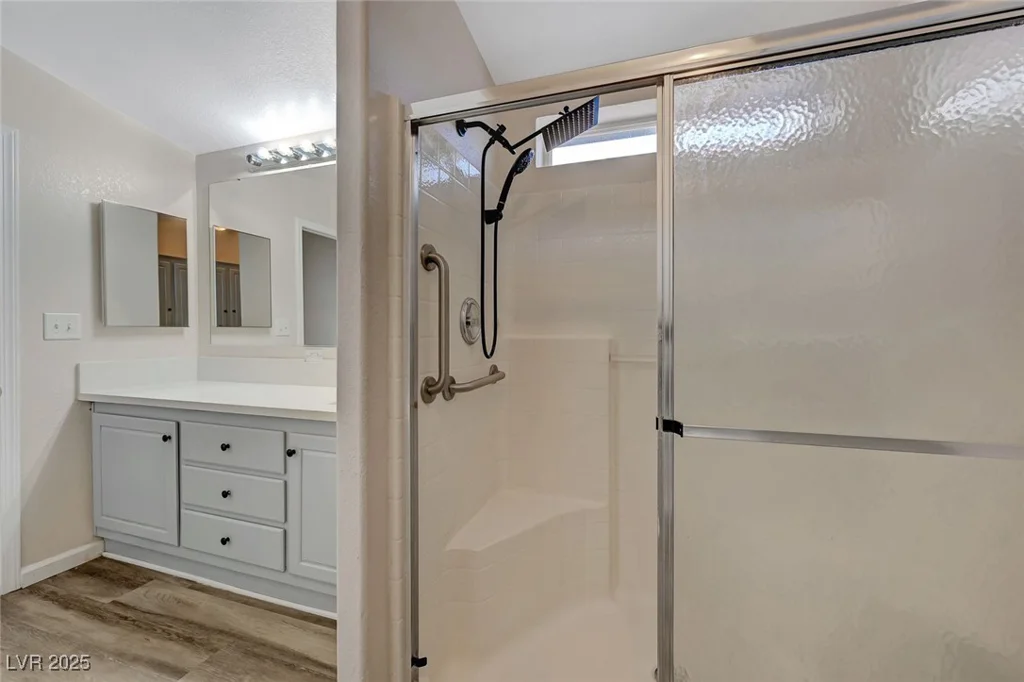 4891 Hildago, Las Vegas, NV 89121