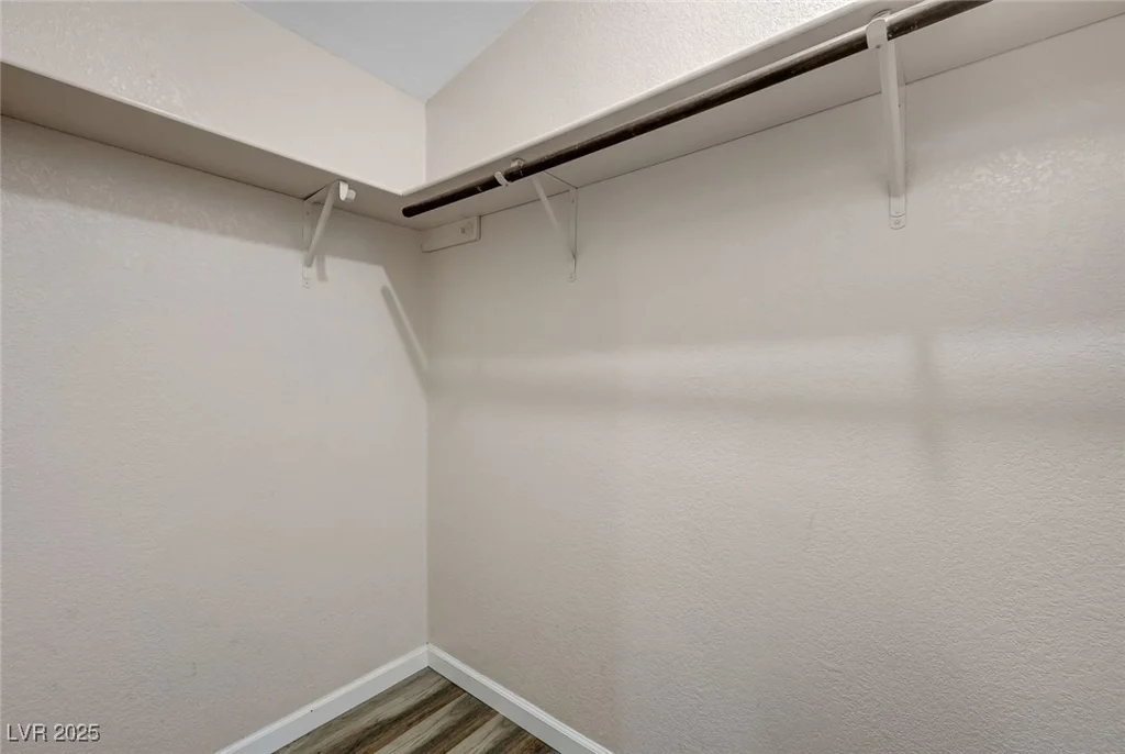 4891 Hildago, Las Vegas, NV 89121