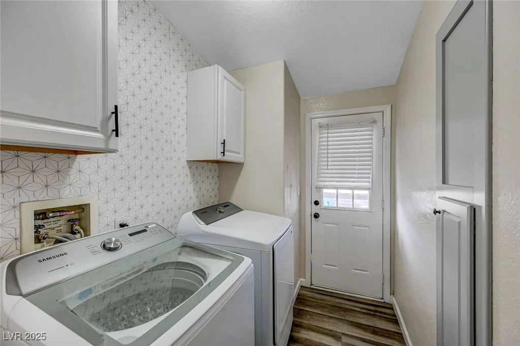 4891 Hildago, Las Vegas, NV 89121