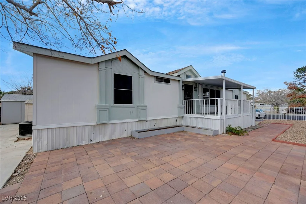 4891 Hildago, Las Vegas, NV 89121