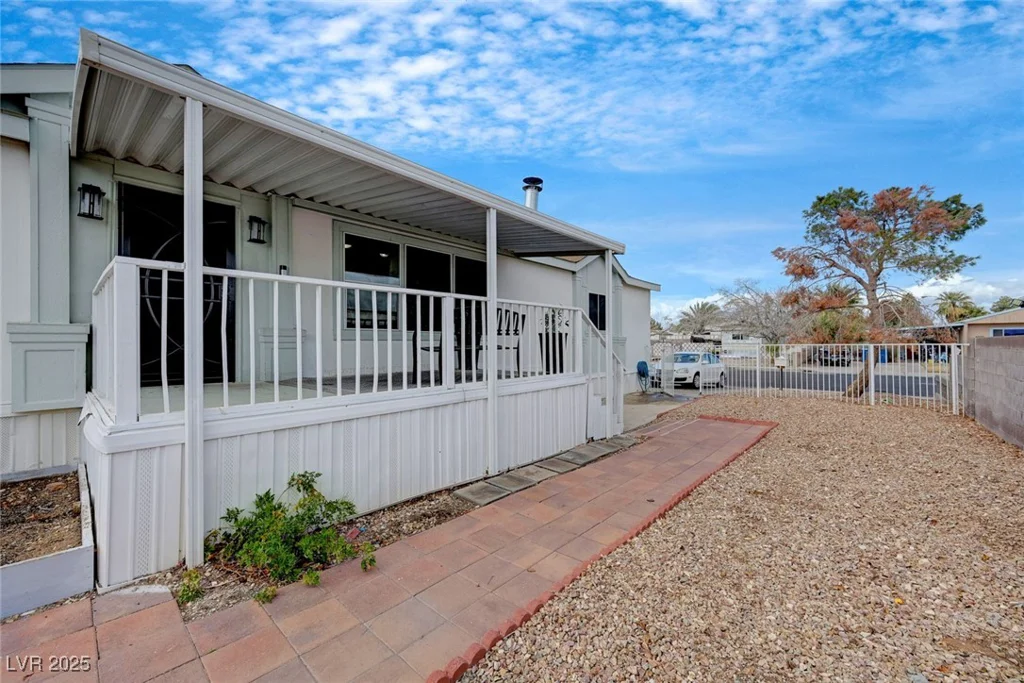 4891 Hildago, Las Vegas, NV 89121