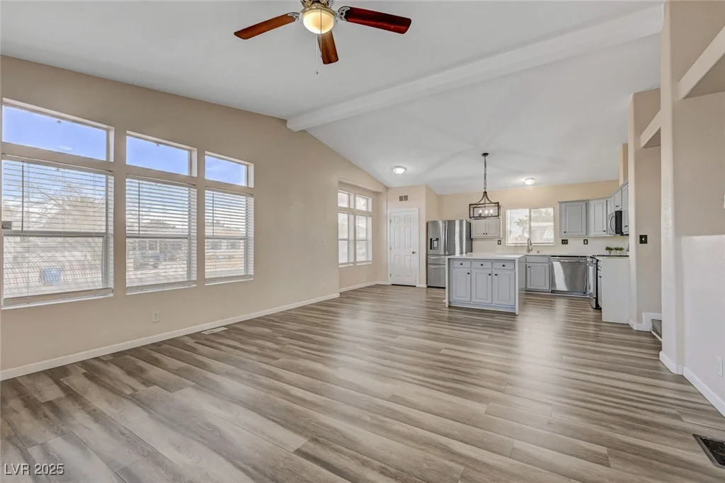 4891 Hildago, Las Vegas, NV 89121