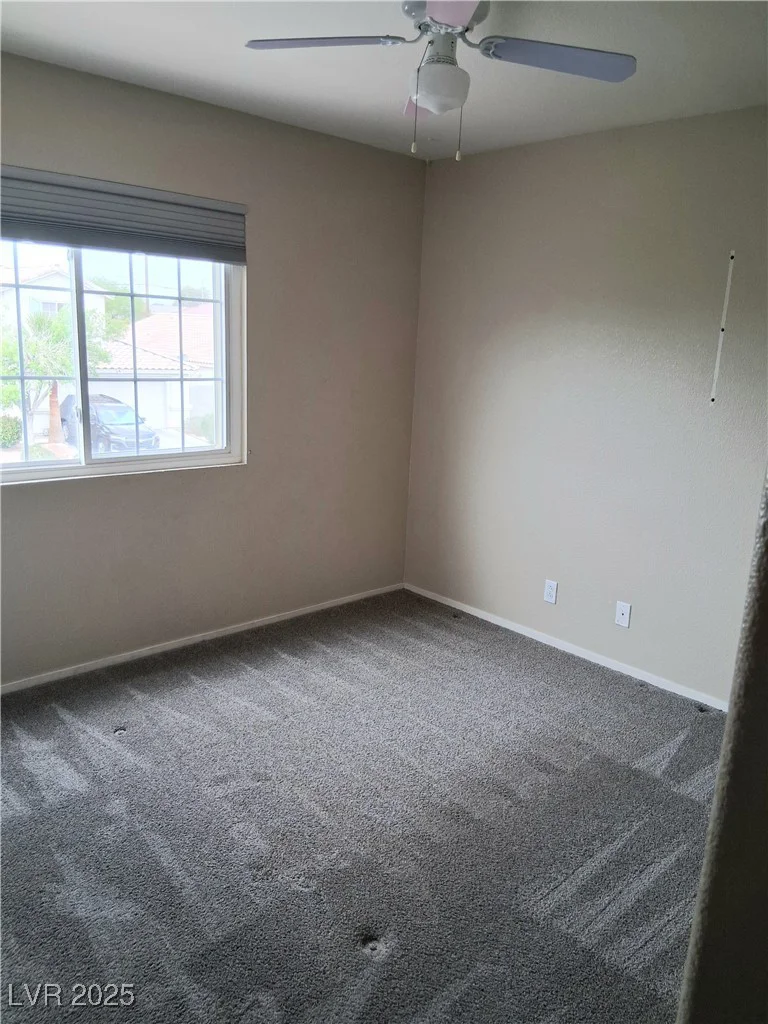 5830 Springmist, North Las Vegas, NV 89031