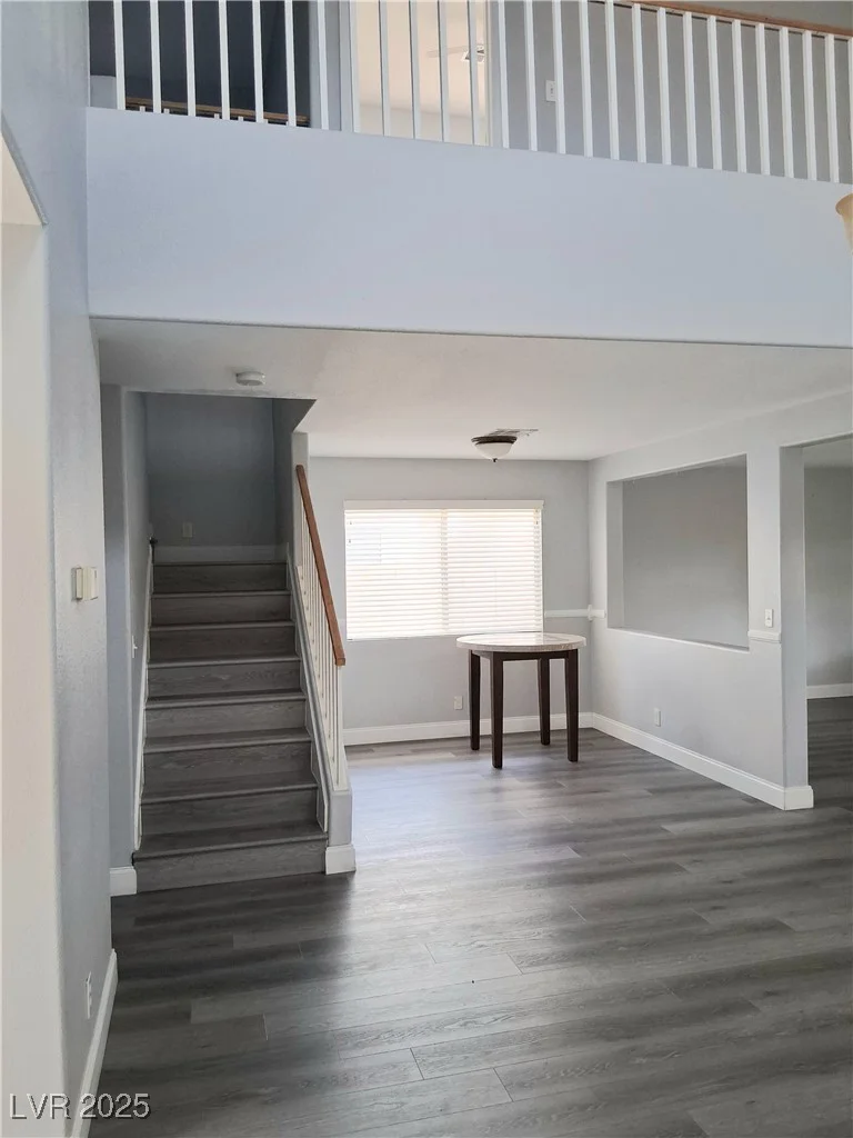 5830 Springmist, North Las Vegas, NV 89031