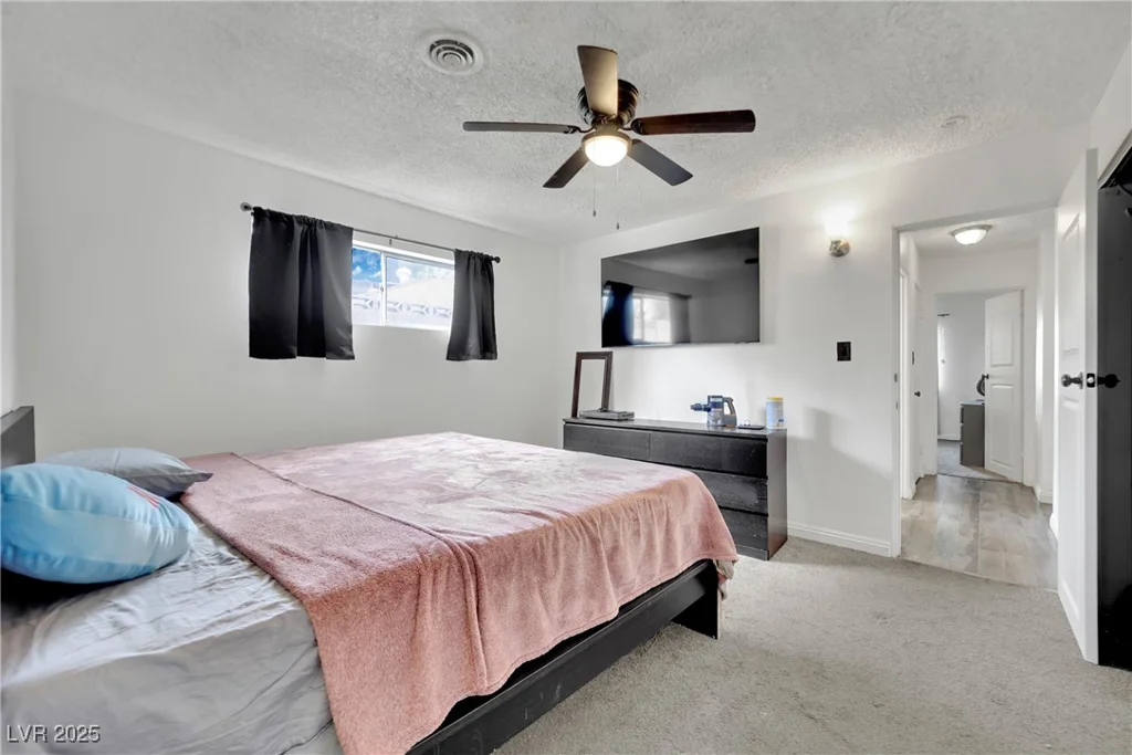 5729 Heron, Las Vegas, NV 89107