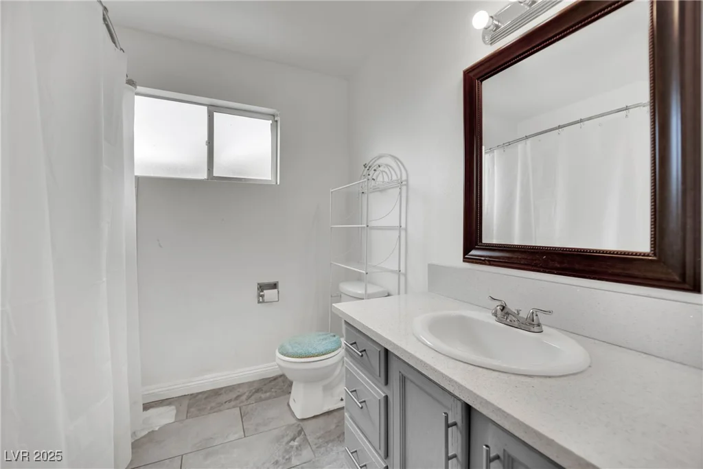 5729 Heron, Las Vegas, NV 89107