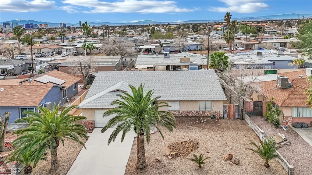 5729 Heron, Las Vegas, NV 89107
