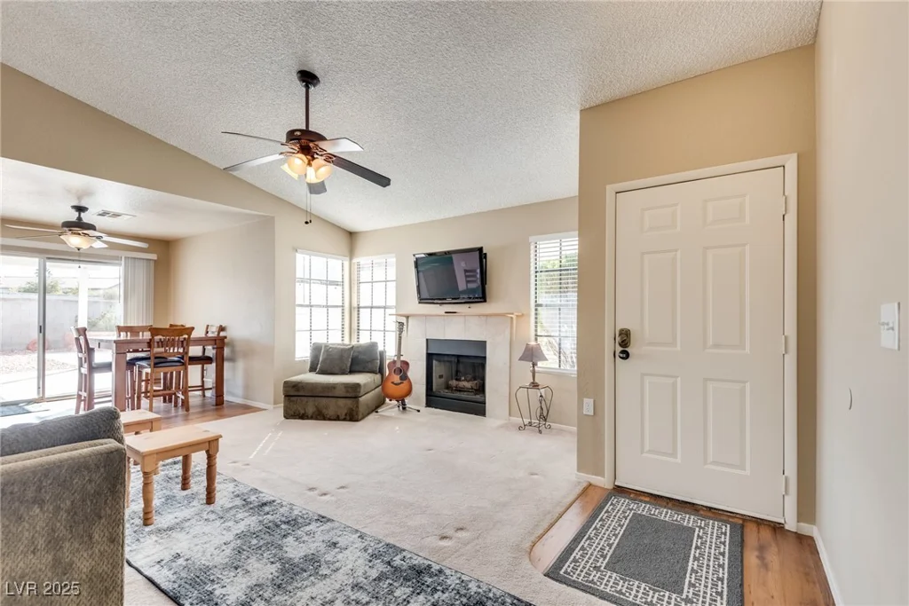 8566 Manalang, Las Vegas, NV 89123