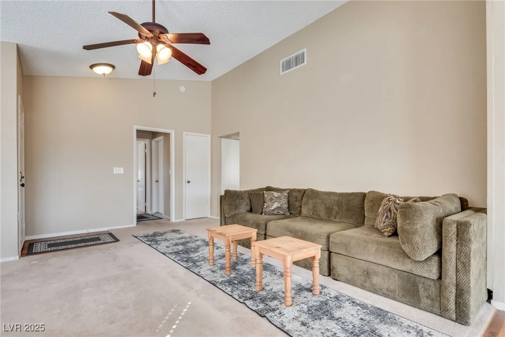 8566 Manalang, Las Vegas, NV 89123