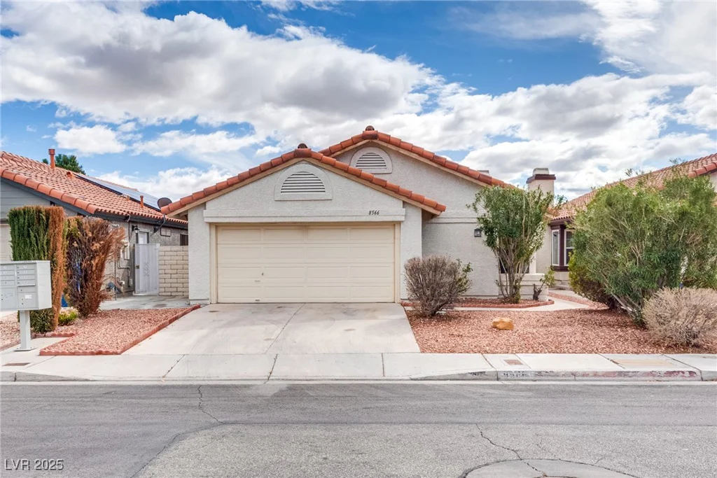 8566 Manalang, Las Vegas, NV 89123