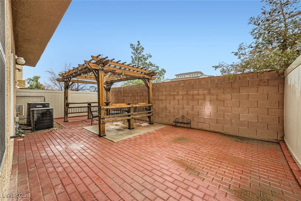 10808 Holmfield, Henderson, NV 89052
