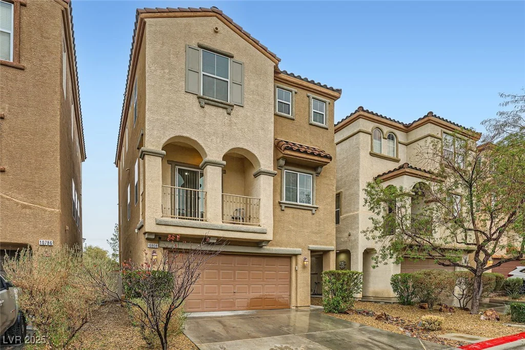 10808 Holmfield, Henderson, NV 89052