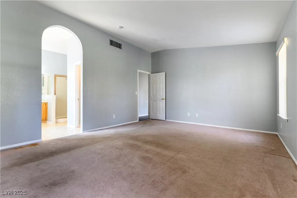 5220 Desert Star, Las Vegas, NV 89130
