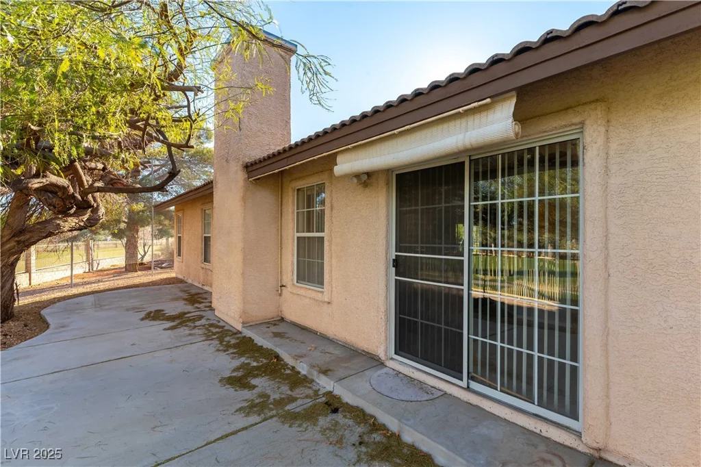 5220 Desert Star, Las Vegas, NV 89130
