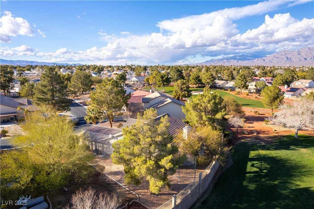 5220 Desert Star, Las Vegas, NV 89130