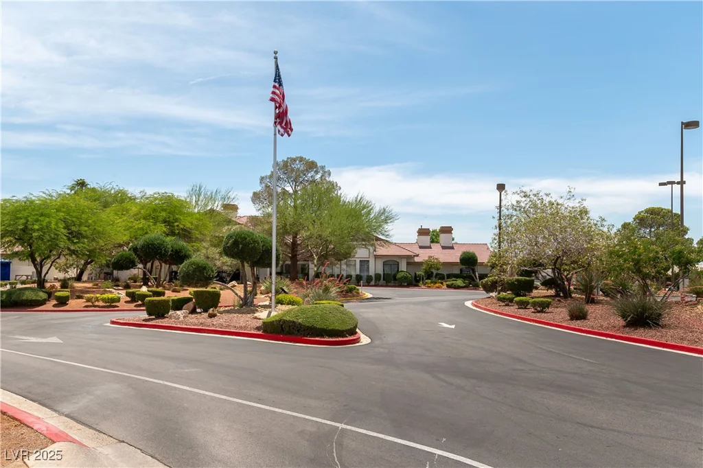 5220 Desert Star, Las Vegas, NV 89130