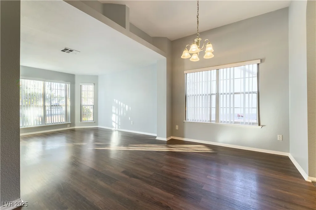 5220 Desert Star, Las Vegas, NV 89130