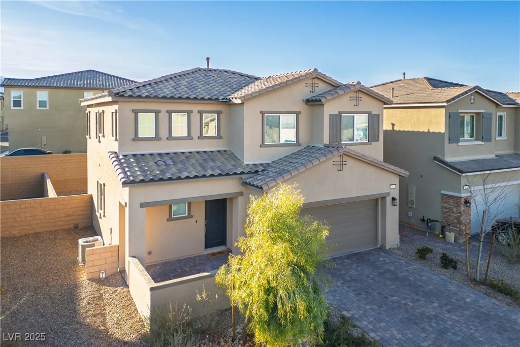 8803 Burray, Las Vegas, NV 89166