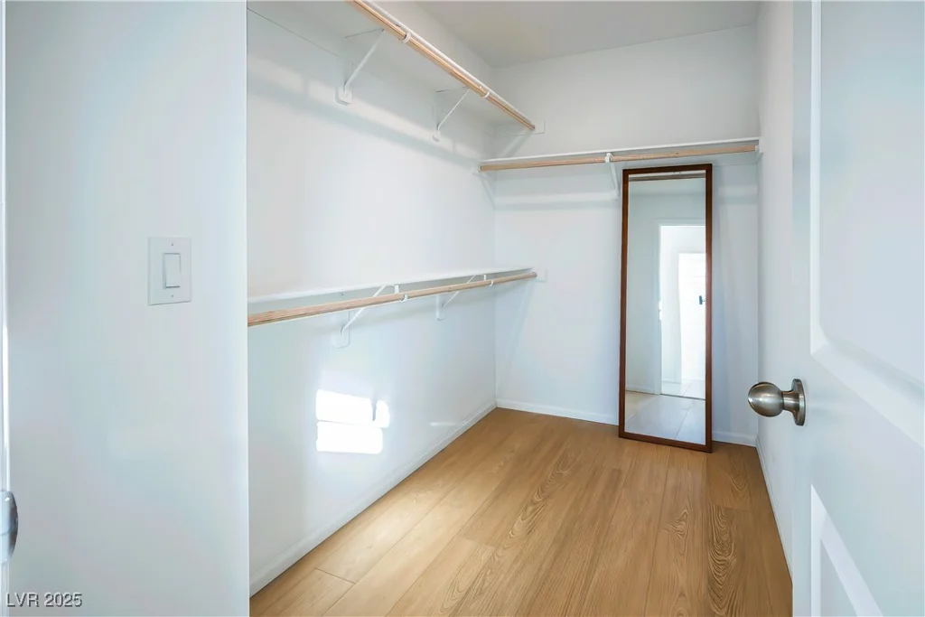 8803 Burray, Las Vegas, NV 89166